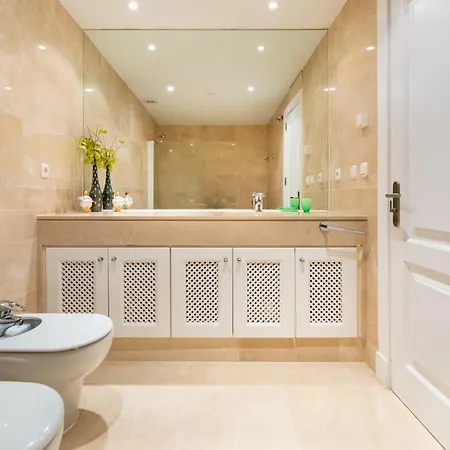 Tortugas - Luxury Penthouse With Sea Views & Jacuzzi 아파트